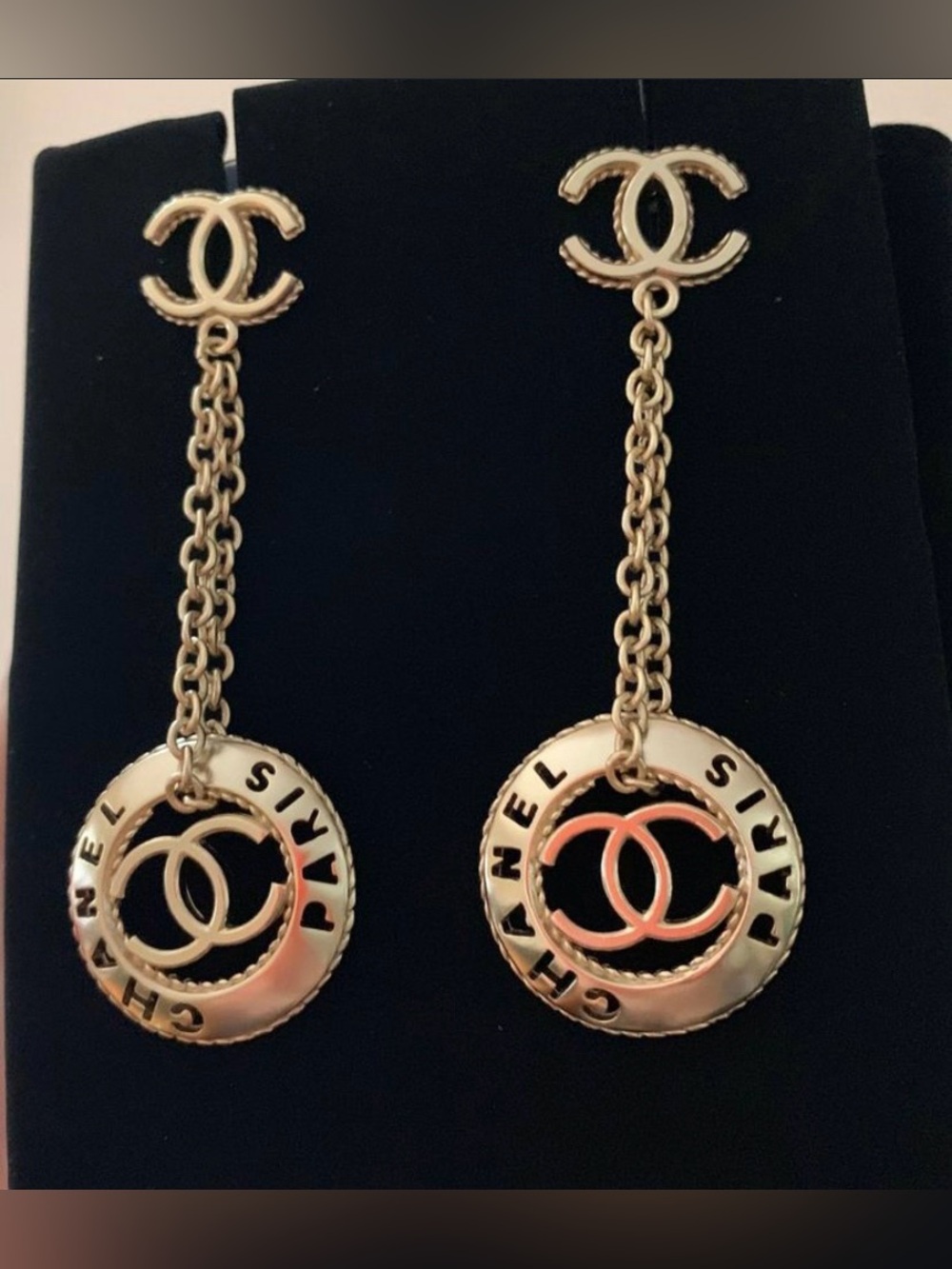 Double C Dangle Medallion Logo Light Gold-Tone Earrings For pierced Ears